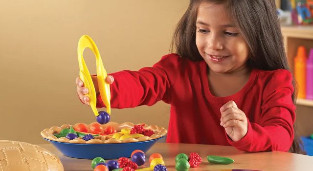 Fine Motor Skills Toys for 7 Year Olds