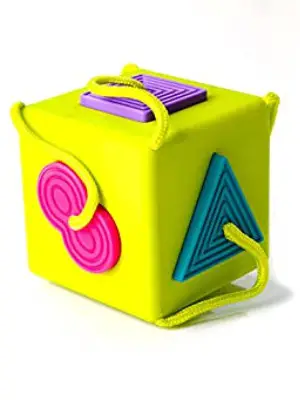 OombeeCube by Fat Brain Toy Co.